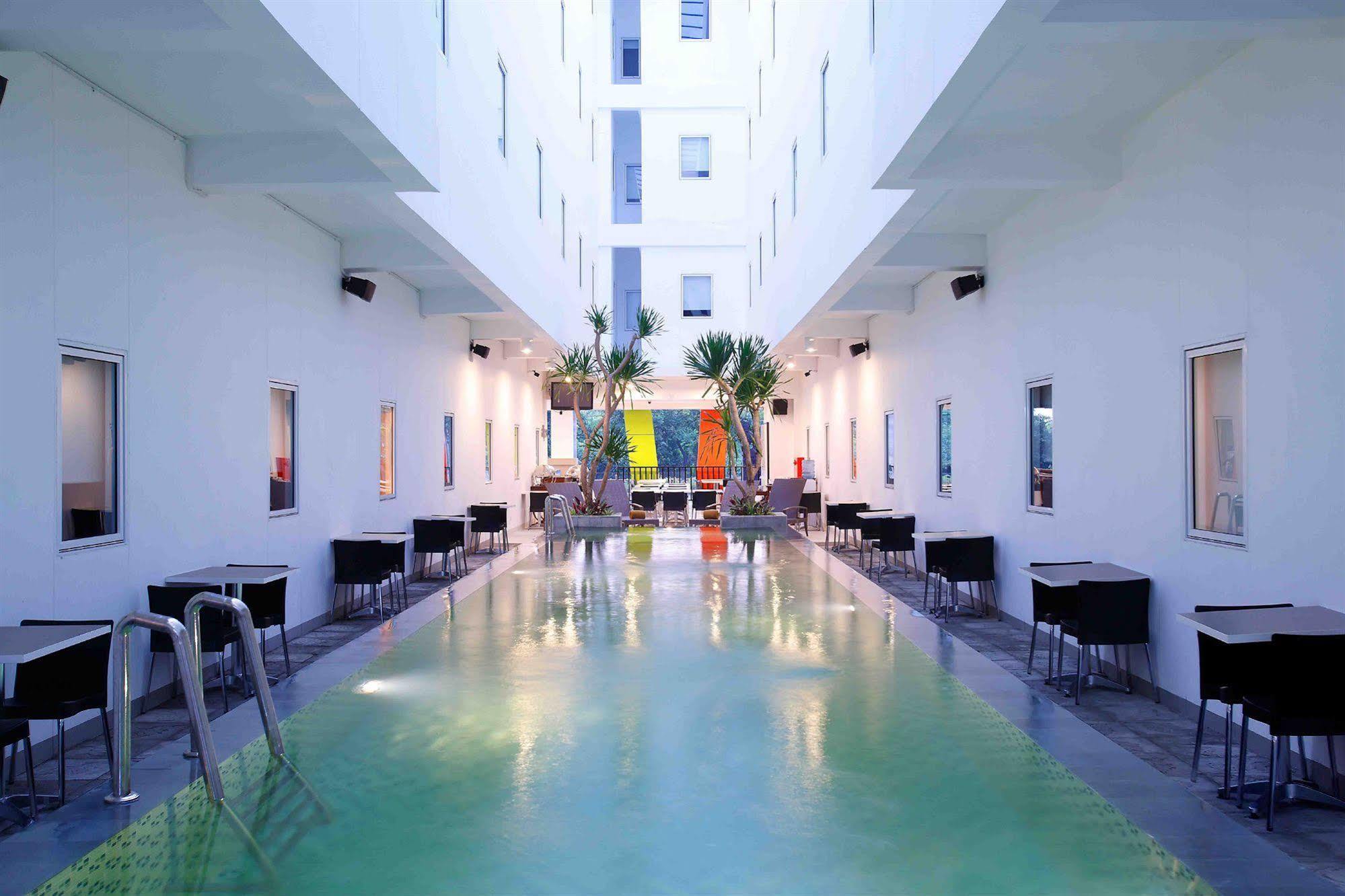 Amaris Hotel Sunset Road - Bali Kuta Lombok Kültér fotó